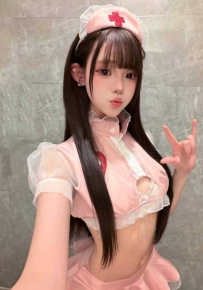 【郑州】小幼女奶子发育的很完美