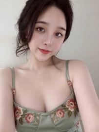 临沂骚妹鲍鱼水滋滋太销魂了