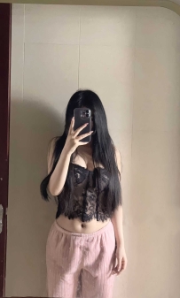 【苏州】D罩杯大胸妹9张就有给干