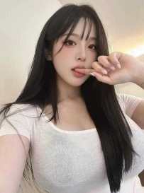 【台州】胸器很诱人口活是整根含进去