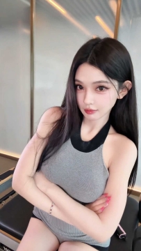 【成都】大胸软妹做全套很巴适
