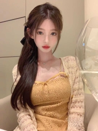 【泉州-丰泽区】床上小女友眉清目秀腿长逼粉