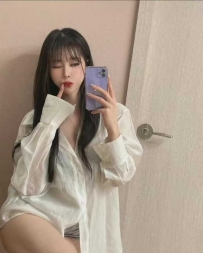 广州168白嫩翘臀粉嫩一线天