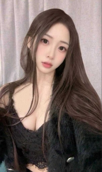 【深圳】妹子奶子发育的很大