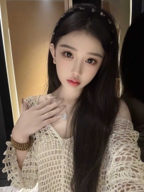 【南昌】操小玉嫩妹 吃她奶子 舔她粉逼不白活