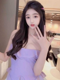 颜值气质都过硬的靓妹